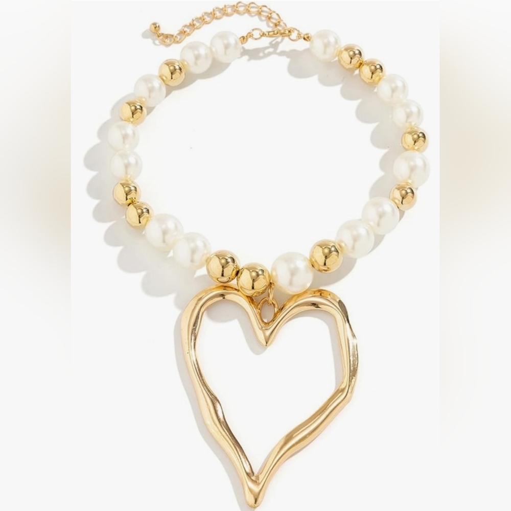 Heart Statement Necklace Faux Pearls Gold Balls - Picture 10 of 14